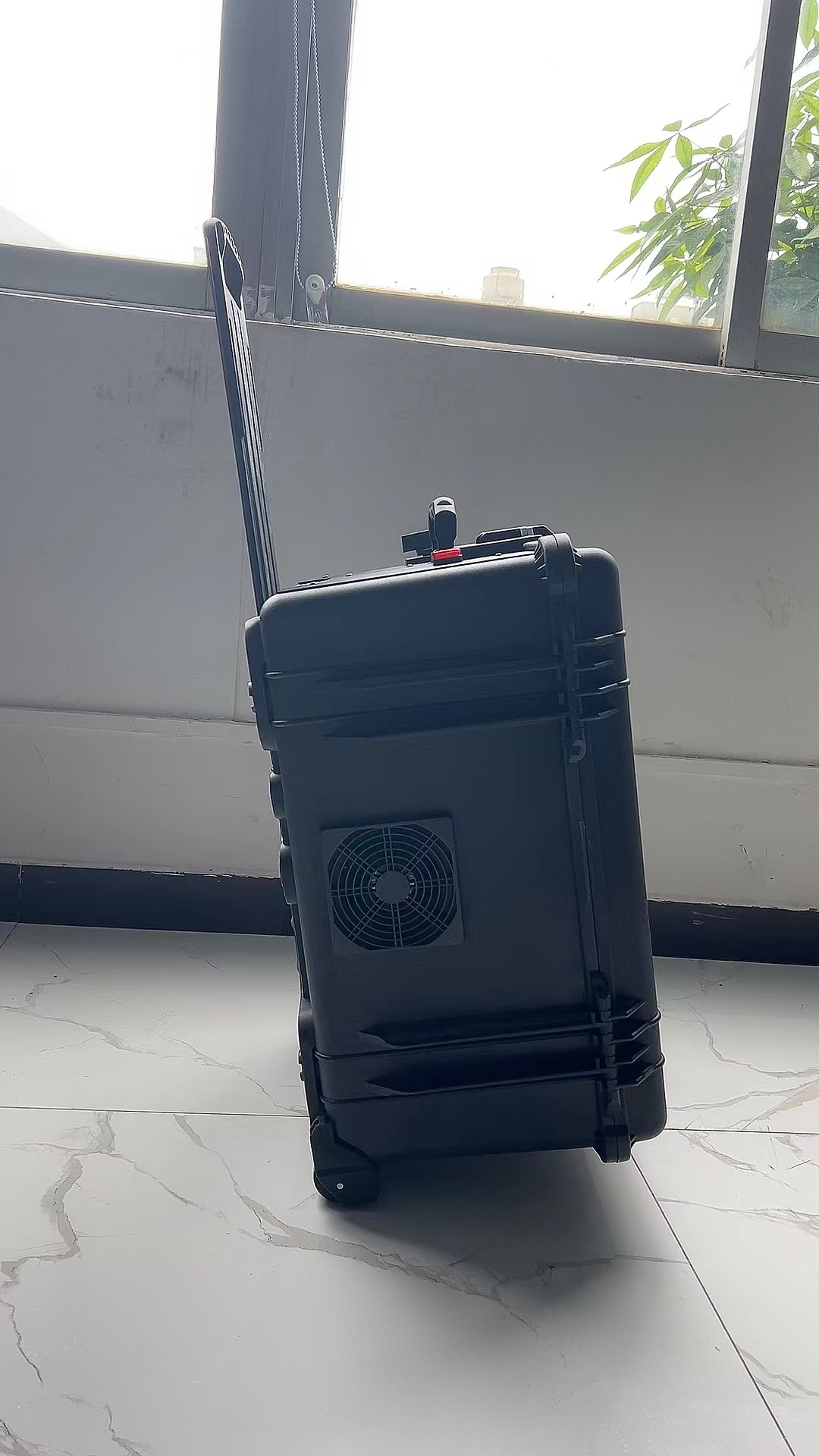 甘井子手拉箱型移动通信干扰器